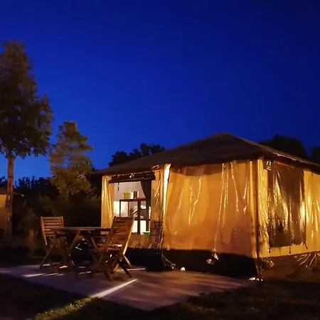 Vakantiepark Camping Aquarev *